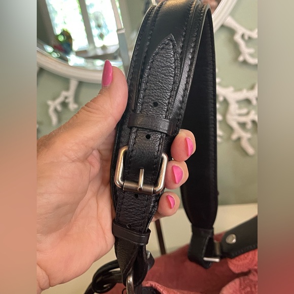 Louis Vuitton Antheia MM Rose - Picture 7 of 11